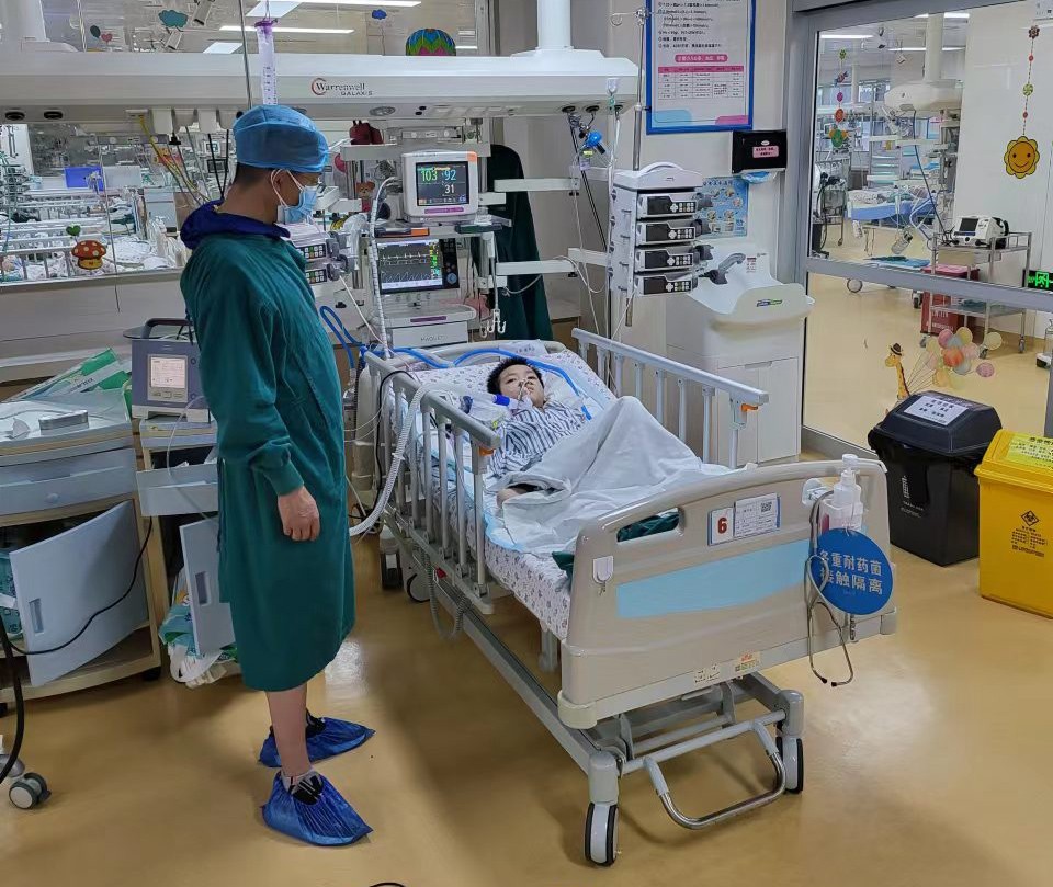 城口县跨省救护车出租公司